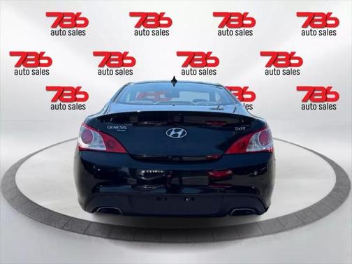 2011 Hyundai Genesis Coupe 2.0T Premium