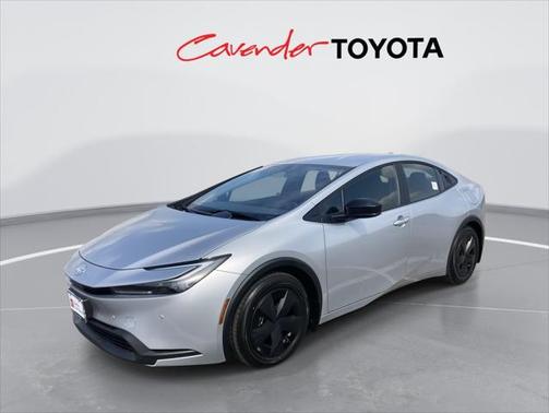 2025 Toyota Prius LE