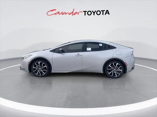 2025 Toyota Prius L