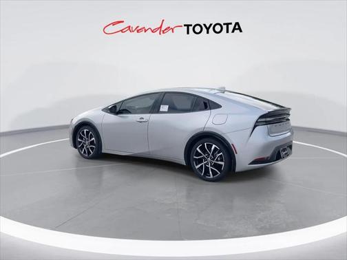 2025 Toyota Prius L