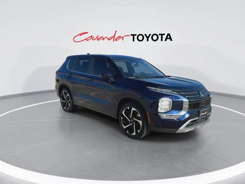 2022 Mitsubishi Outlander Black Edition 2WD