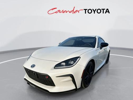 2024 Toyota GR86 Premium
