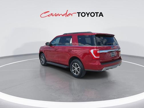 Rapid Red Metallic Tinted Clearcoat 2021 Ford Expedition XLT