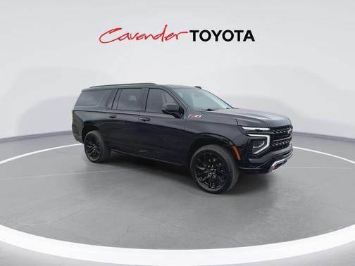 Black 2025 Chevrolet Suburban 4WD Z71