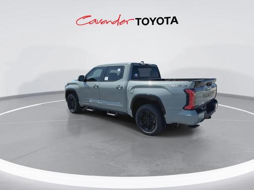 2026 Toyota Tundra Hybrid Platinum