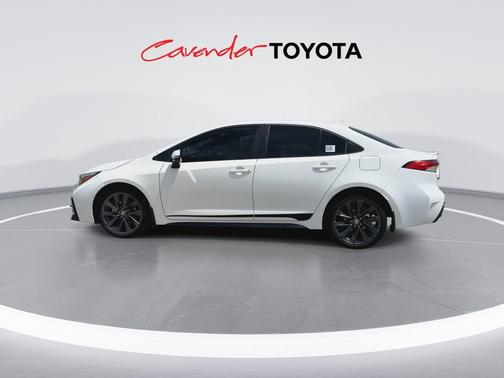 White 2025 Toyota Corolla SE