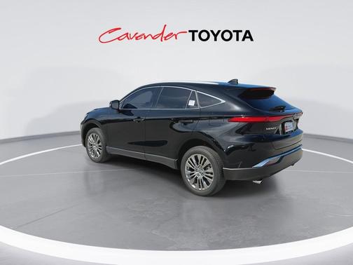 Black 2023 Toyota Venza XLE