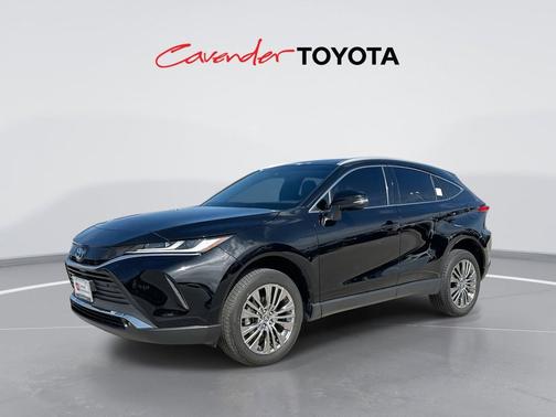 Black 2023 Toyota Venza XLE