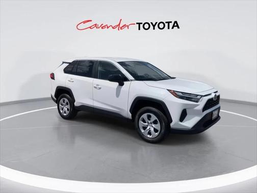 2025 Toyota RAV4 LE