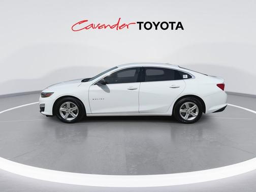 Summit White 2022 Chevrolet Malibu 1LS
