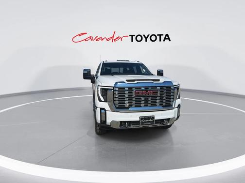 2024 GMC Sierra 2500 Denali