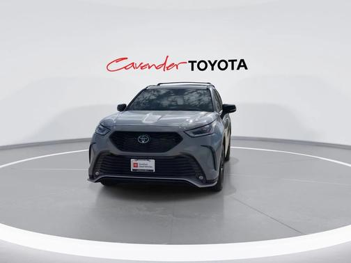 2025 Toyota Highlander XSE