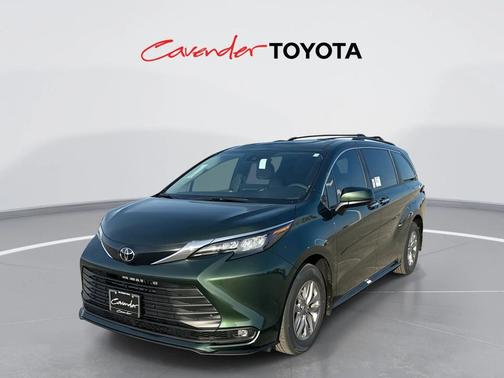 2026 Toyota Sienna XLE