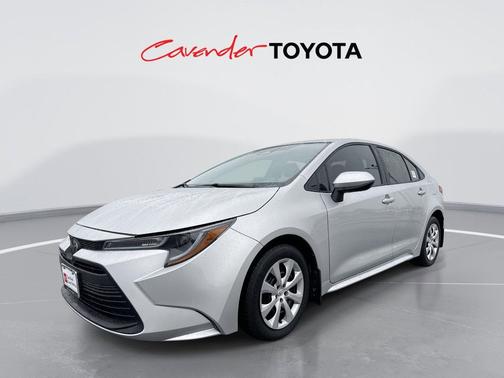 Classic Silver Metallic 2025 Toyota Corolla LE