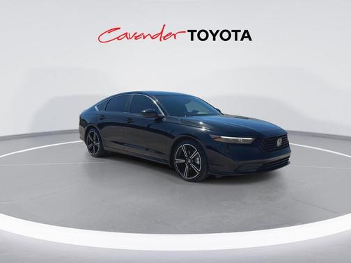 Crystal Black Pearl 2025 Honda Accord Hybrid Sport