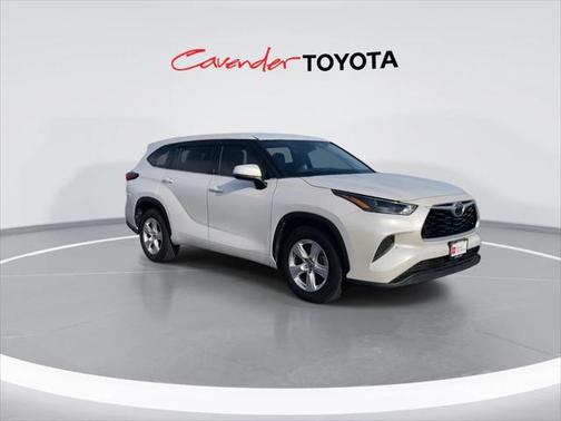 2022 Toyota Highlander L