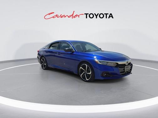 Still Night Pearl 2022 Honda Accord Sport 1.5T