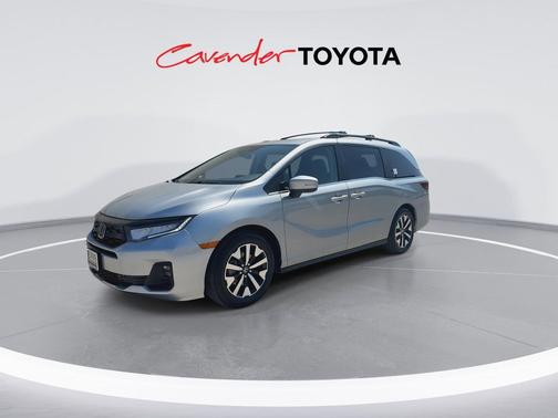 Solar Silver Metallic 2026 Honda Odyssey EX-L