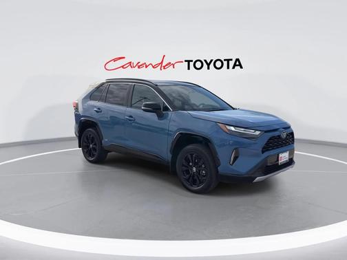2024 Toyota RAV4 Hybrid SE