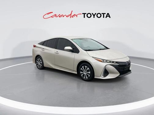 2022 Toyota Prius Prime LE