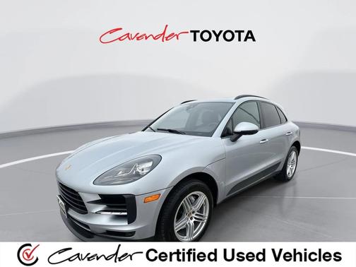 2021 Porsche Macan Base Premium Plus