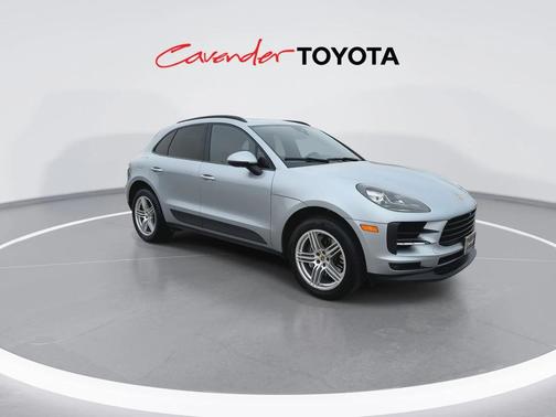 2021 Porsche Macan Base Premium Plus