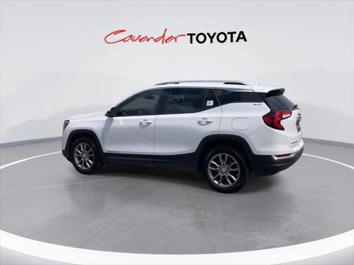 2022 GMC Terrain SLT