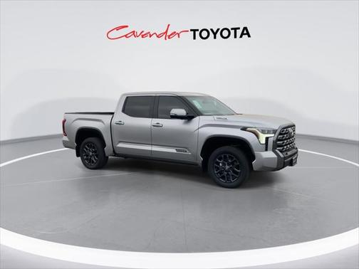 2025 Toyota Tundra Hybrid Platinum