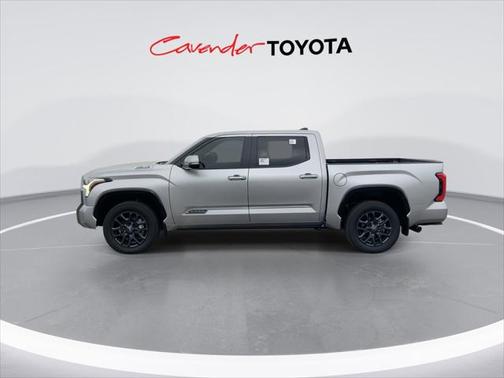 2025 Toyota Tundra Hybrid Platinum