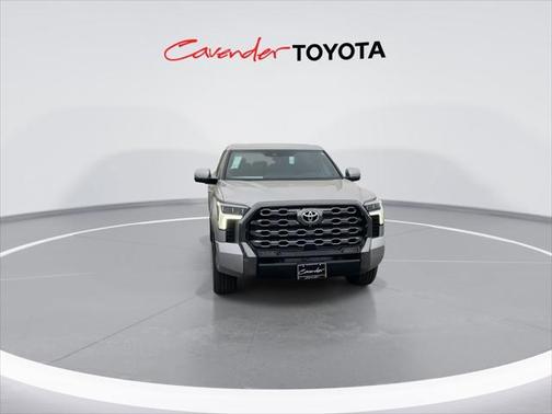 2025 Toyota Tundra Hybrid Platinum