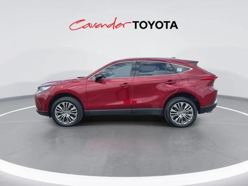 2023 Toyota Venza XLE