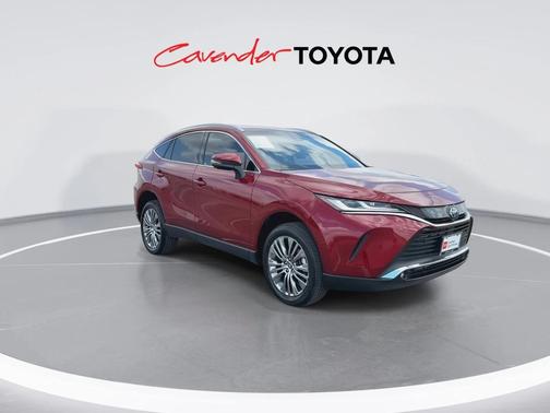 2023 Toyota Venza XLE