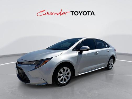 Classic Silver Metallic 2025 Toyota Corolla LE