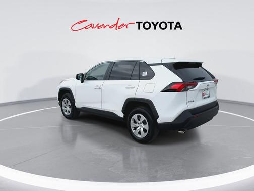 Ice Cap 2025 Toyota RAV4 LE