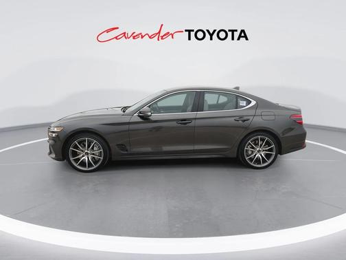 2025 Genesis G70 2.5T RWD