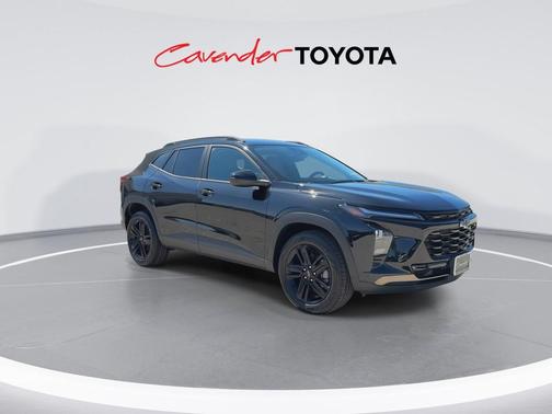 Mosaic Black Metallic 2025 Chevrolet Trax FWD ACTIV