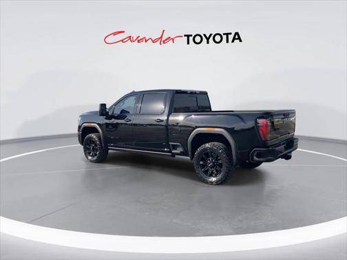 2025 GMC Sierra 2500 AT4