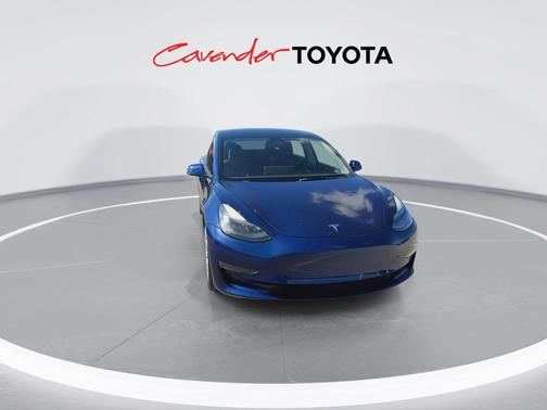 2022 Tesla Model 3 Standard Range