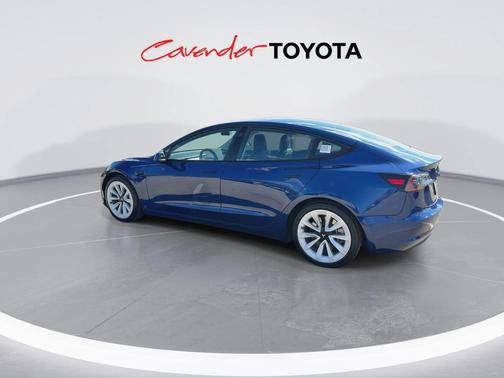 2022 Tesla Model 3 Standard Range