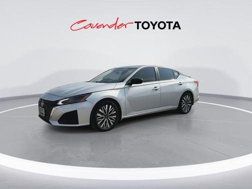 Brilliant Silver 2024 Nissan Altima 2.5 SV