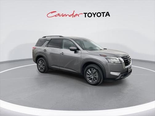 2024 Nissan Pathfinder SV FWD