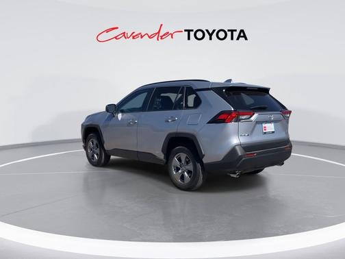 2025 Toyota RAV4 Hybrid SE