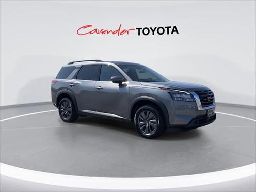 2024 Nissan Pathfinder SV FWD