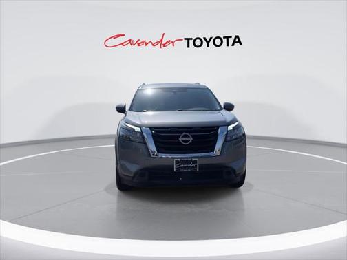 2024 Nissan Pathfinder SV FWD