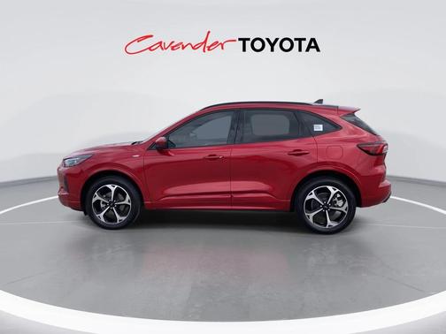 2024 Ford Escape ST-Line Elite
