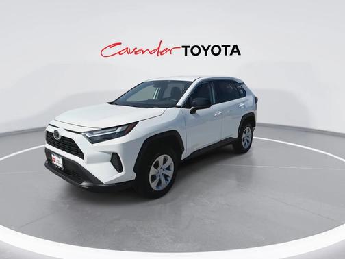 2025 Toyota RAV4 LE