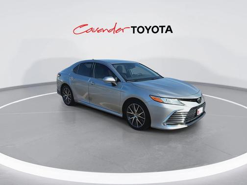 2022 Toyota Camry XLE