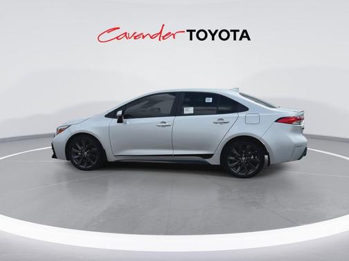 Classic Silver Metallic 2026 Toyota Corolla SE