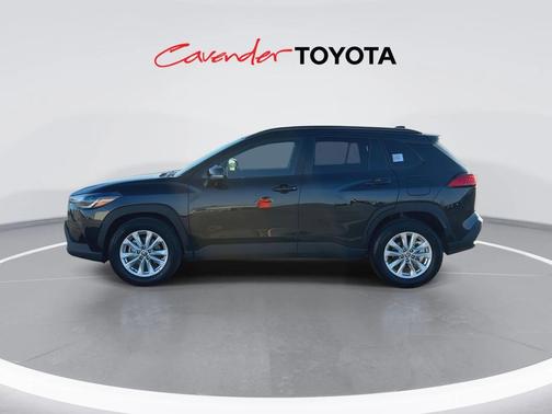 2025 Toyota Corolla Cross LE