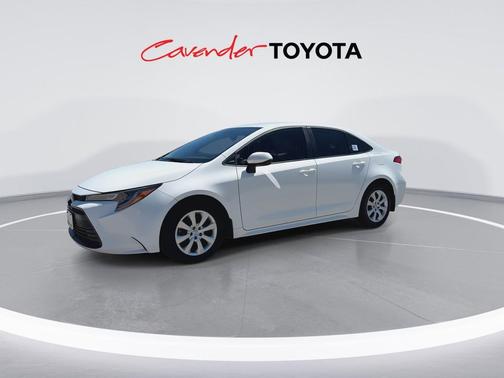 Ice Cap 2025 Toyota Corolla LE
